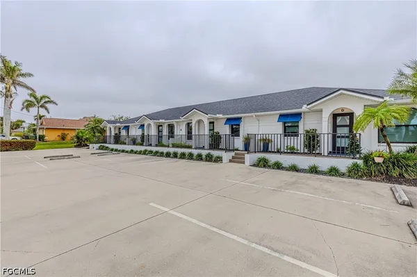 $1,850 | 2722 Southwest 54th Terrace, Unit C, Cape Coral, FL 33914