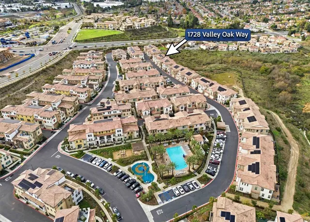 $1,100,000 | 1728 Vly Oak Way, Oceanside, CA 92056