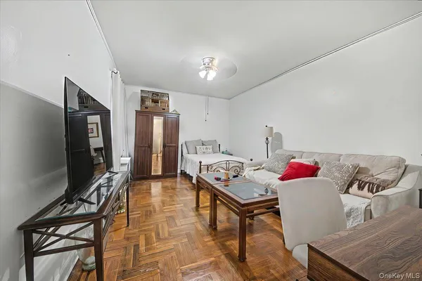 $145,000 | 1045 Anderson Avenue, Unit 3D | Highbridge