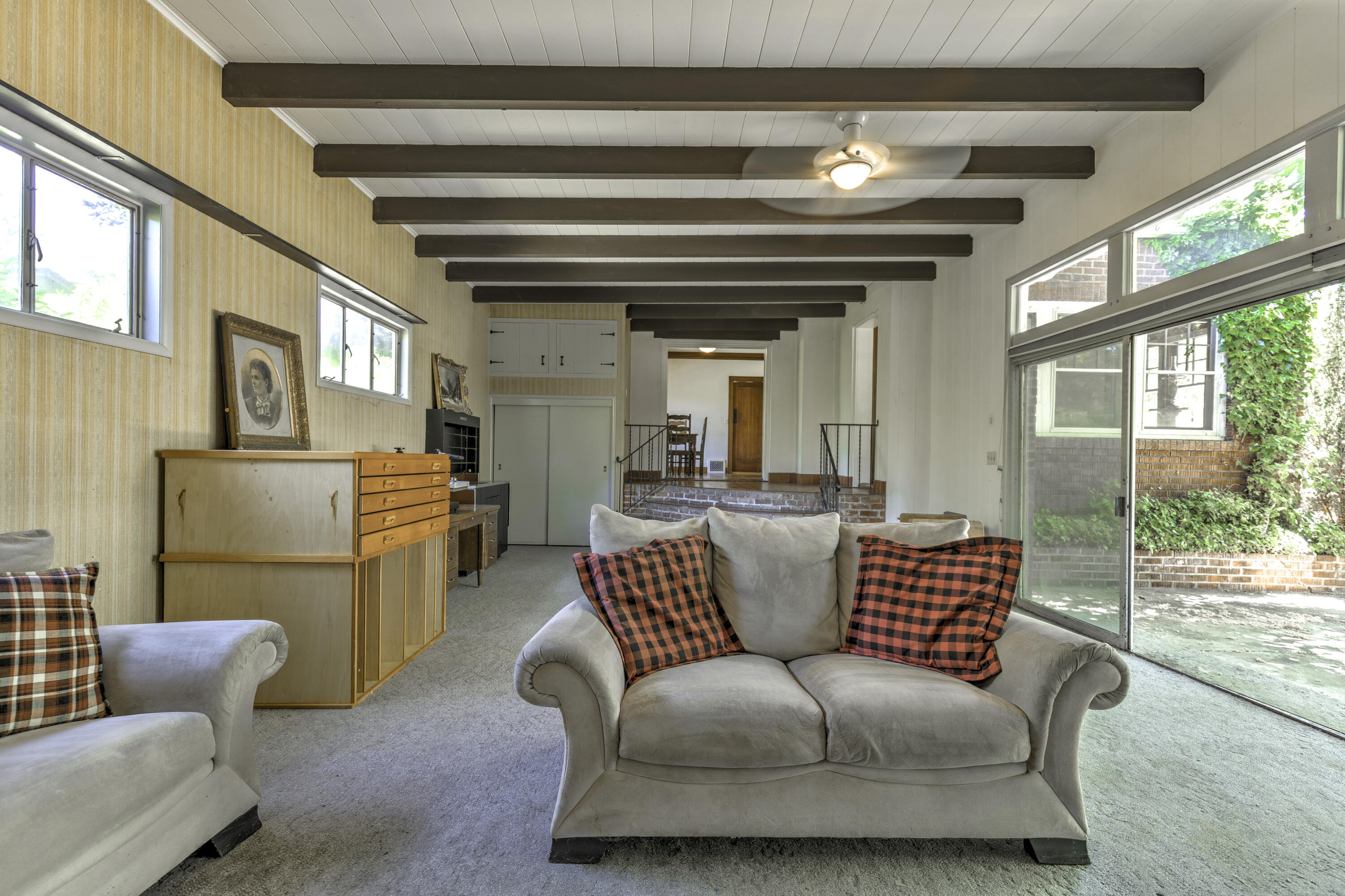 2419 Hillcrest Road Medford, OR 97504 - Photo 29 of 63 797A8971_2_3_4_5-Edit-Edit