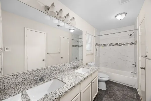 $2,200 | 11843 Sunny Stream Drive, Tomball, TX 77375