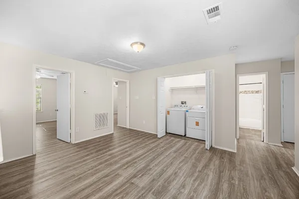 $2,200 | 11843 Sunny Stream Drive, Tomball, TX 77375