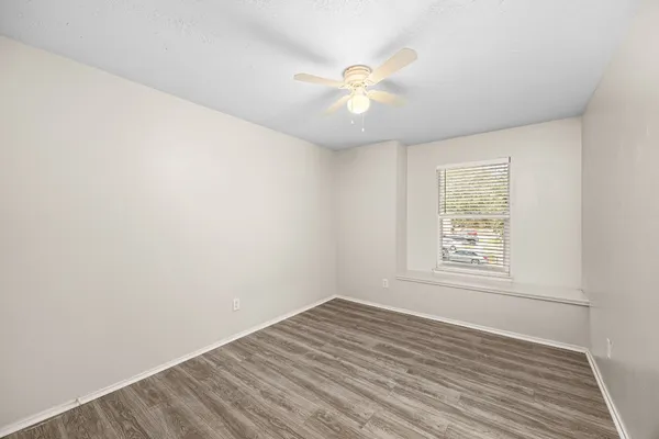 $2,200 | 11843 Sunny Stream Drive, Tomball, TX 77375