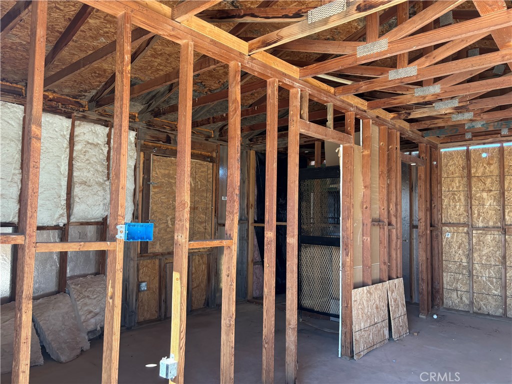 85875 Diamond Bar Road Twentynine Palms, CA 92277 - Photo 5 of 10