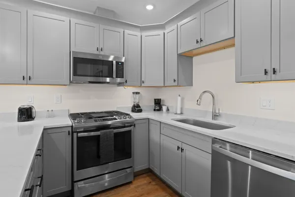 $799,000 | 7 Ryan Road, Unit B, Thornton, NH 03285
