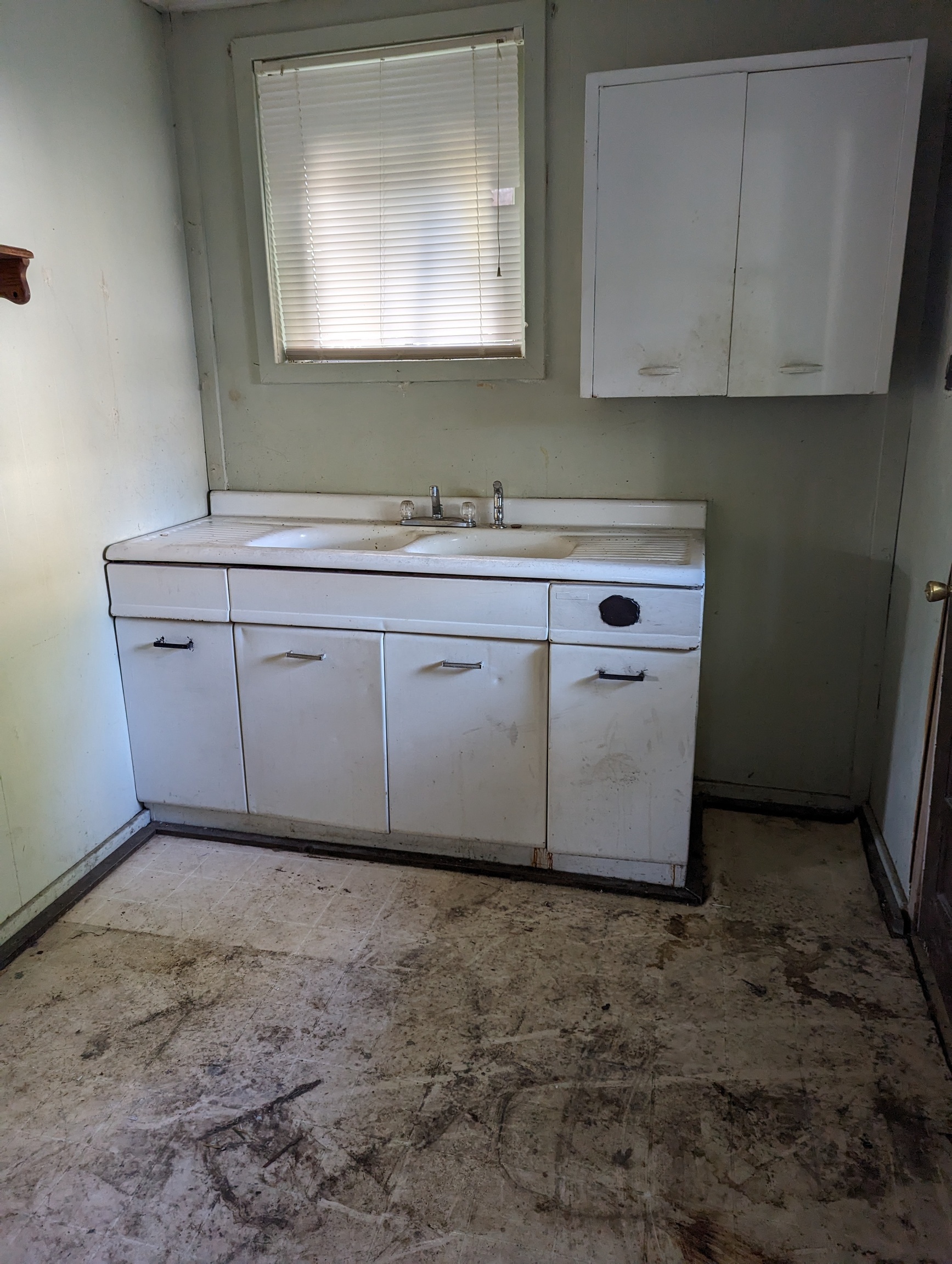 516 West 9th Street Connersville, IN 47331 - Photo 6 of 14