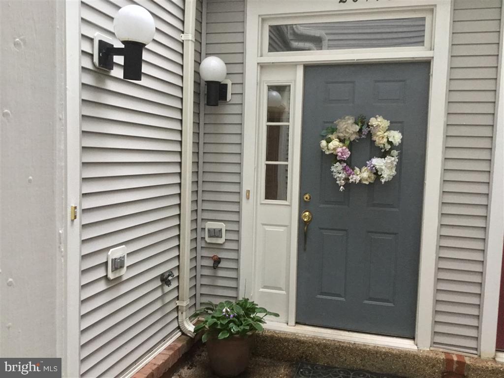 20493 Cool Fern Square Ashburn, VA 20147 - Photo 1 of 21
