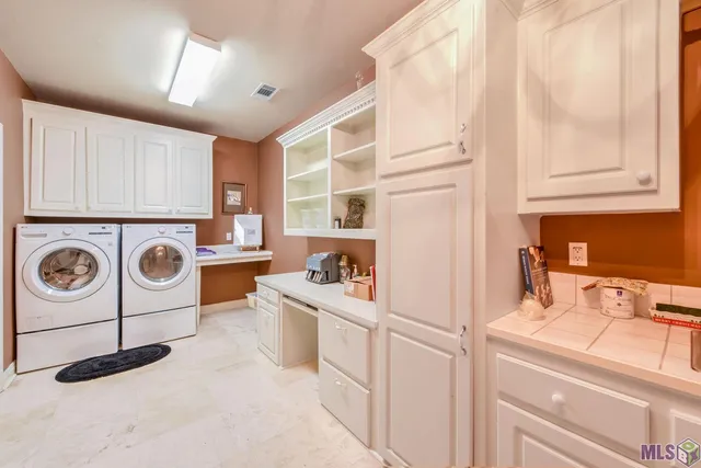 $825,000 | 7409 Rue Henri, Baton Rouge, LA 70806