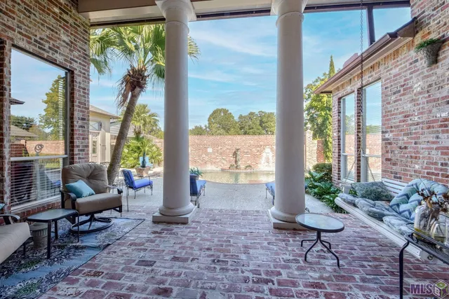 $825,000 | 7409 Rue Henri, Baton Rouge, LA 70806