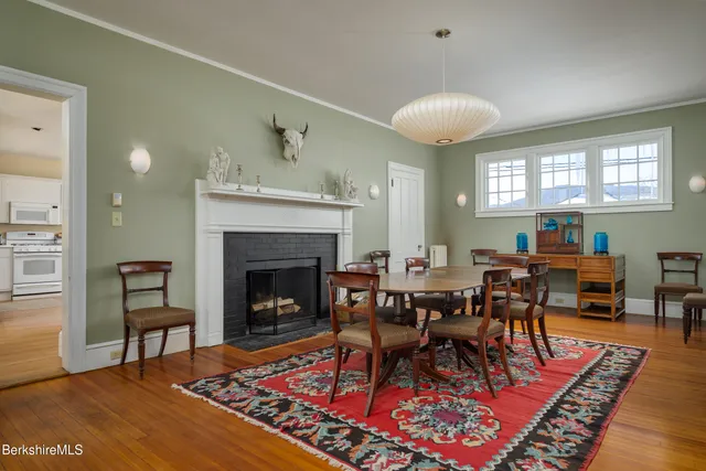 $1,195,000 | 148 South Street, Williamstown, MA 01267