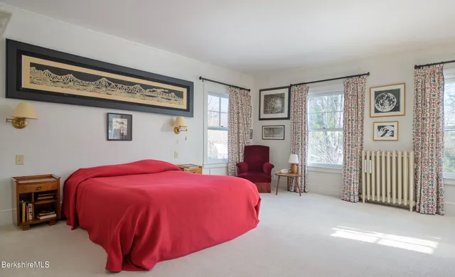 $1,195,000 | 148 South Street, Williamstown, MA 01267