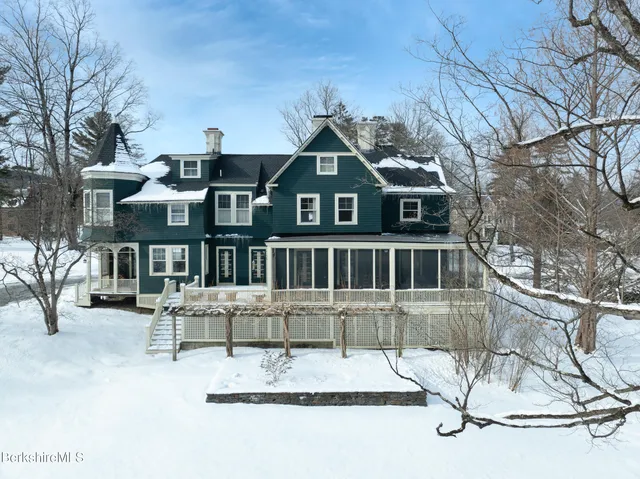 $1,195,000 | 148 South Street, Williamstown, MA 01267