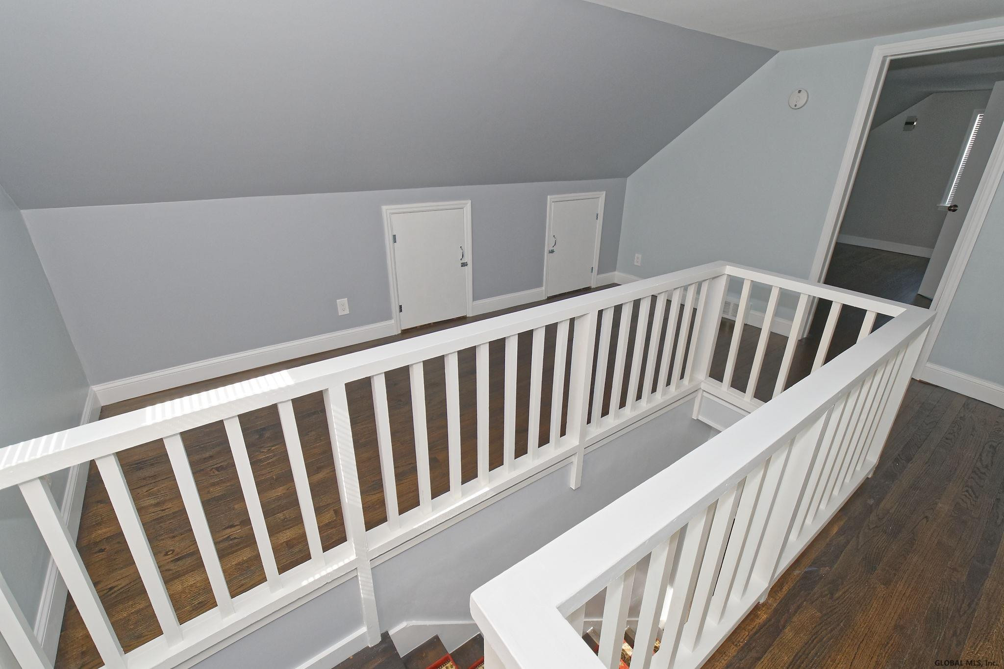 318 Sullivan Road Schenectady, NY 12304 - Photo 14 of 32 Photo 14