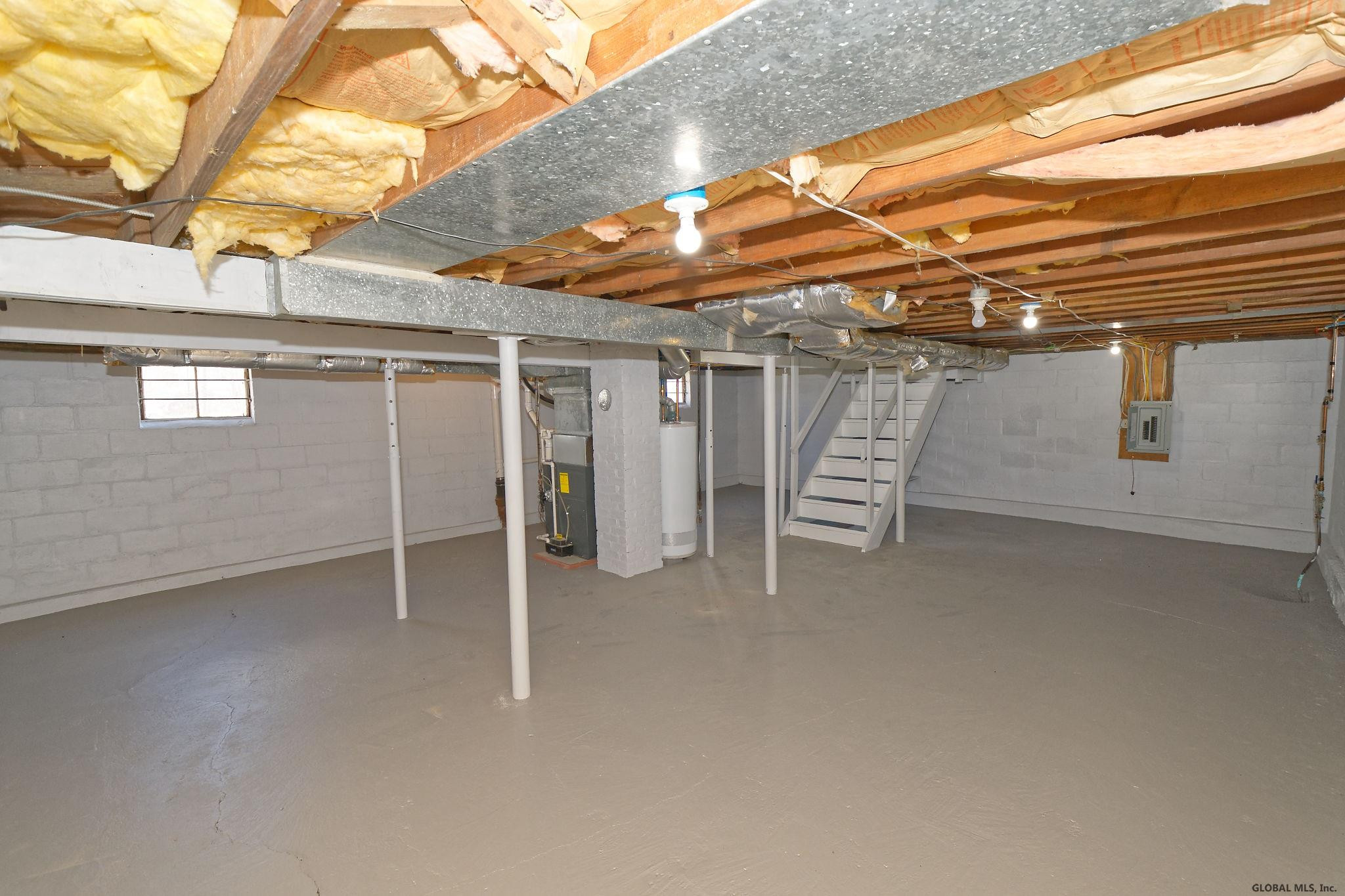 318 Sullivan Road Schenectady, NY 12304 - Photo 25 of 32 Photo 25