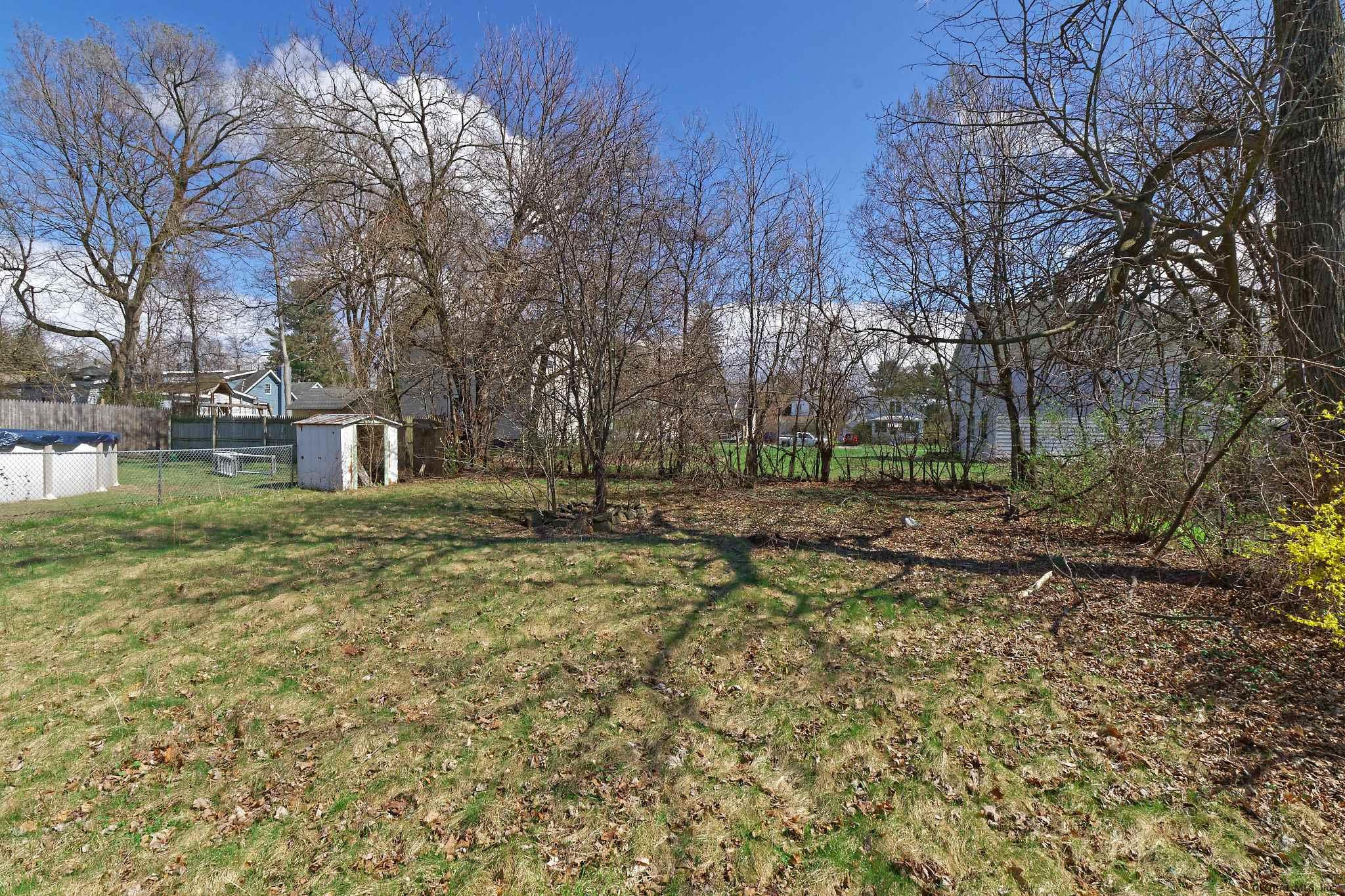 318 Sullivan Road Schenectady, NY 12304 - Photo 27 of 32 Photo 27