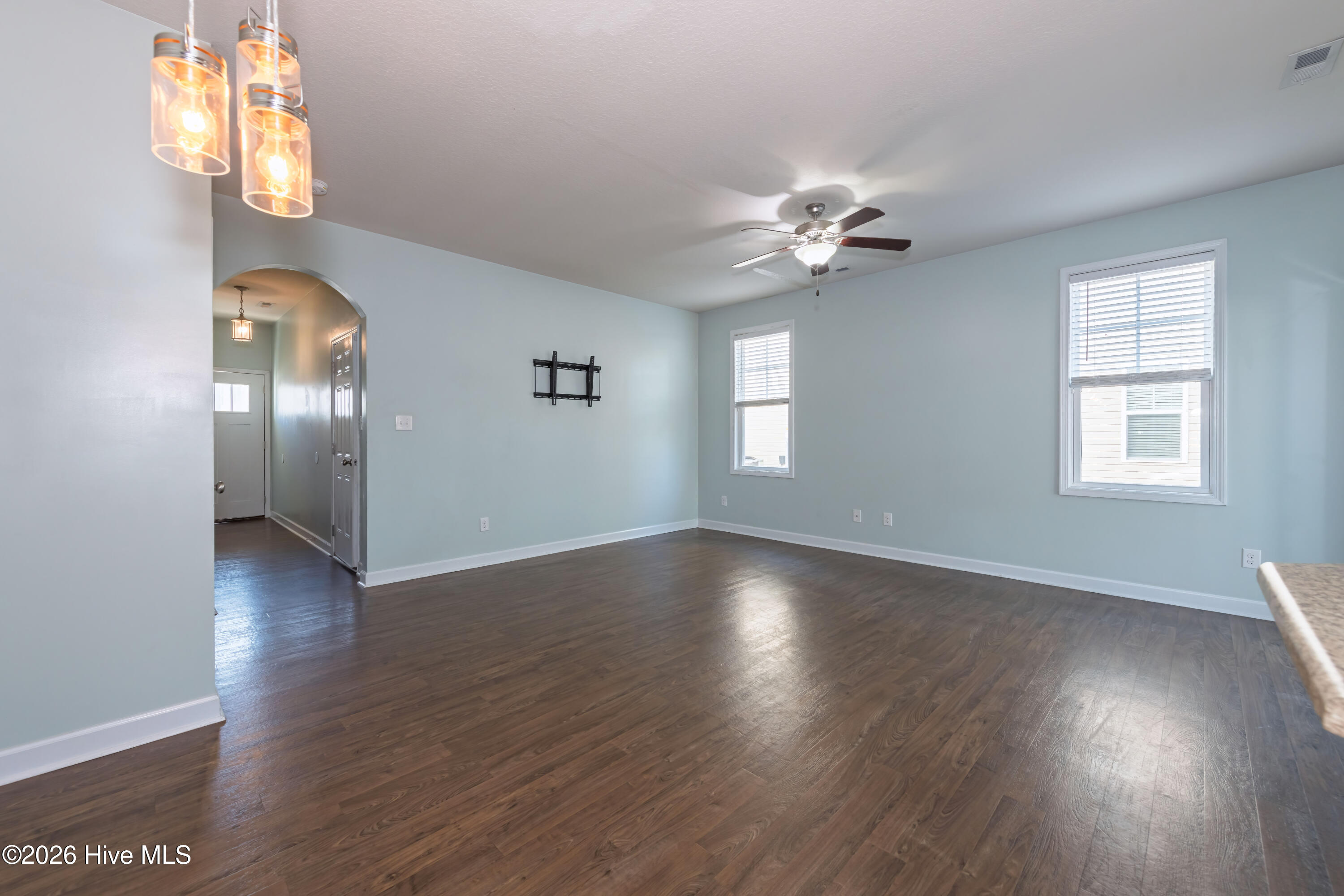 341 Frisco Way Holly Ridge, NC 28445 - Photo 4 of 61 Living room