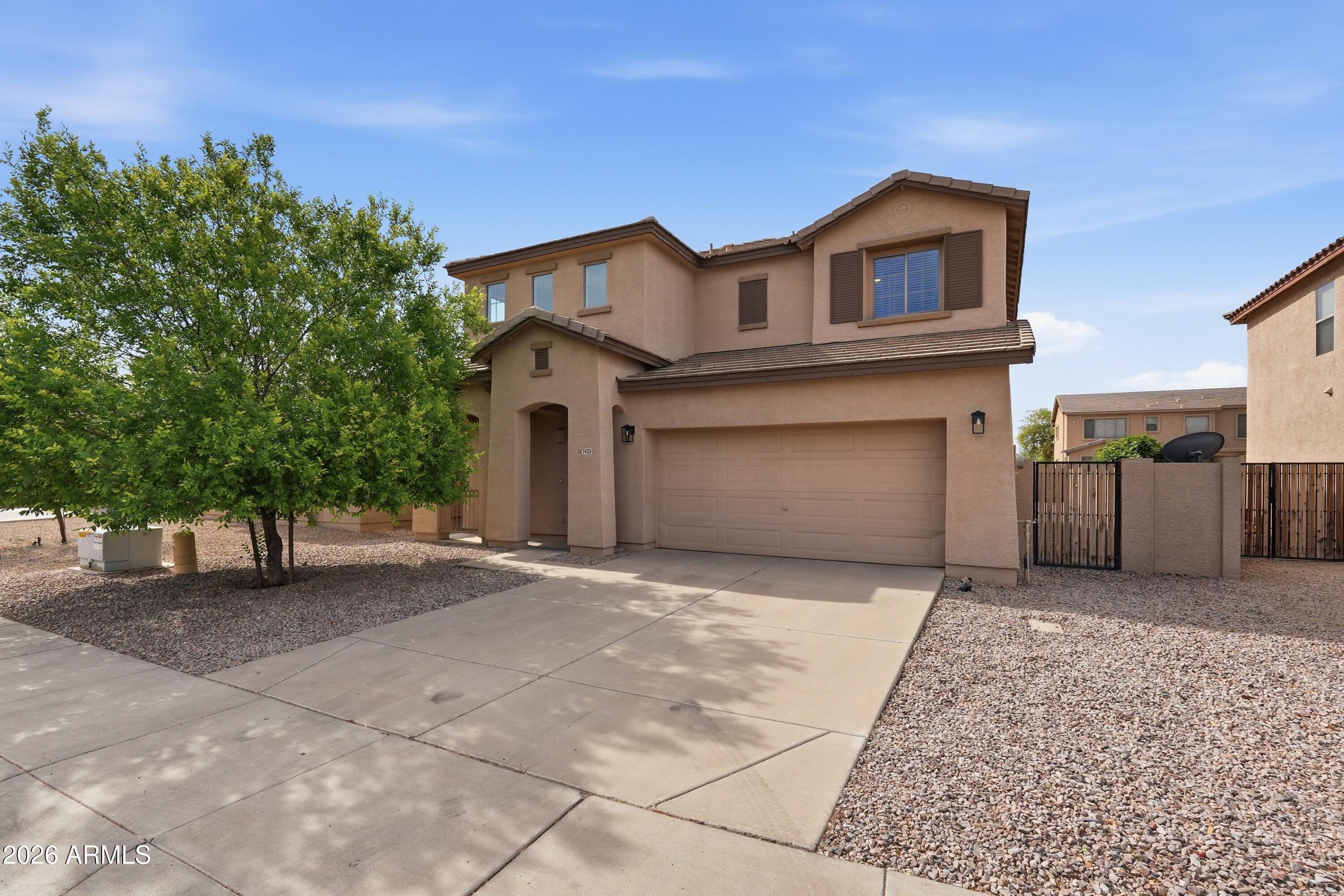 7425 West Crown King Road Phoenix, AZ 85043 - Photo 2 of 35 Gallery Image 2