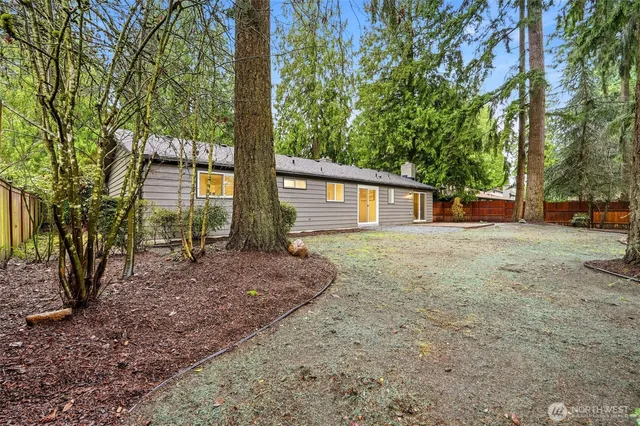 $725,000 | 13417 Meridian Place West, Everett, WA 98208