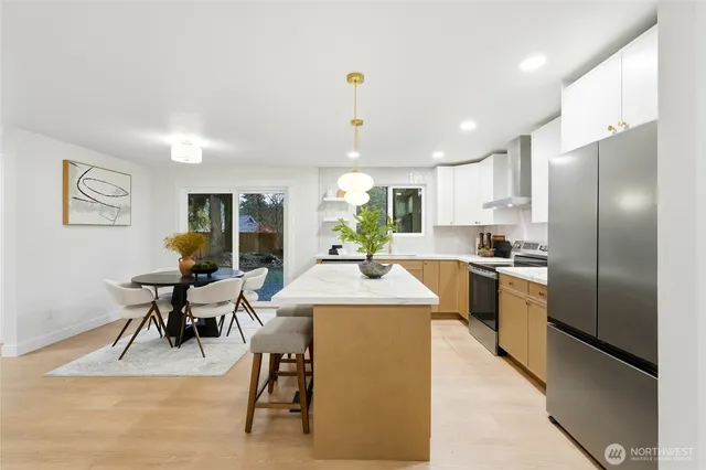 $725,000 | 13417 Meridian Place West, Everett, WA 98208