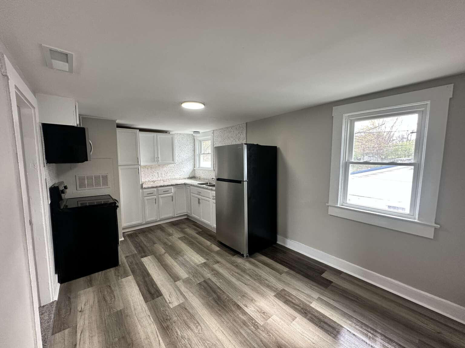834 West North Street Springfield, OH 45504 - Photo 3 of 25