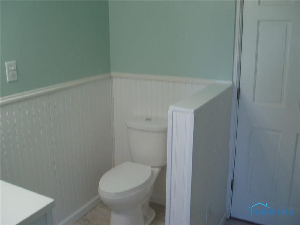 1402 Towers Road Oregon, OH 43616 - Photo 10 of 19 Gallery Image 10