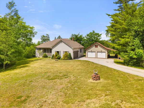 $599,000 | 36 Comins Lane, Eddington, ME 04428