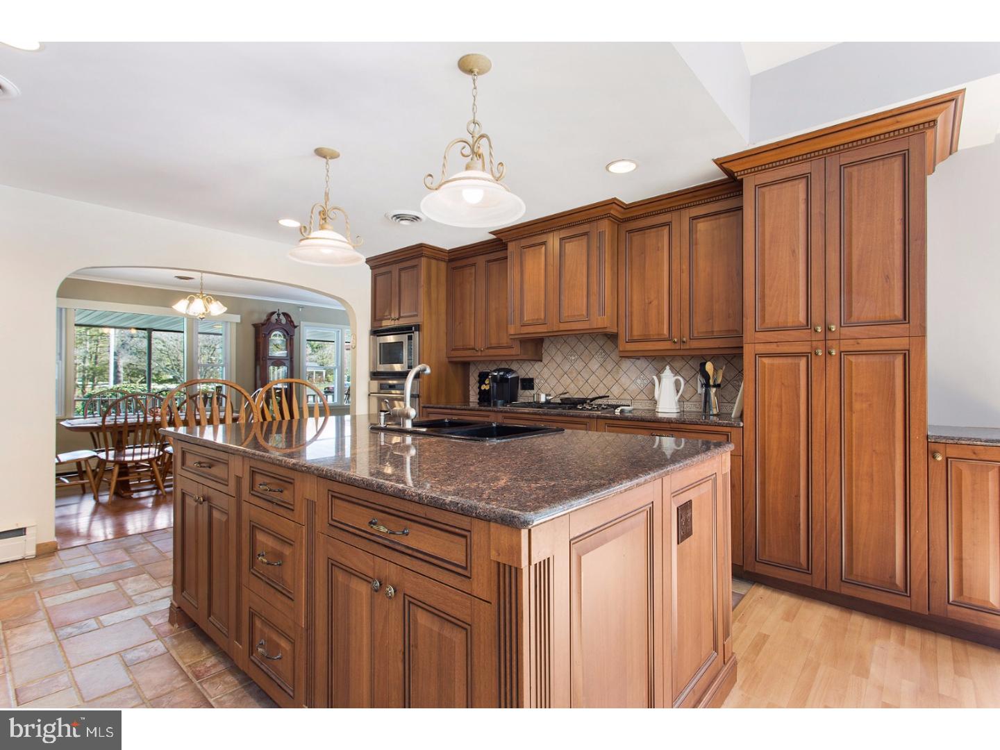 207 Oxmead Road Westampton, NJ 08060 - Photo 13 of 25 Gallery Image 13
