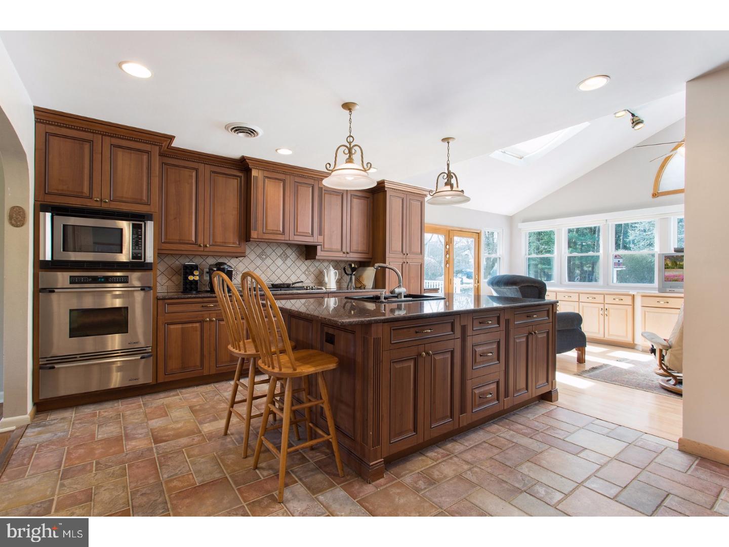 207 Oxmead Road Westampton, NJ 08060 - Photo 14 of 25 Gallery Image 14