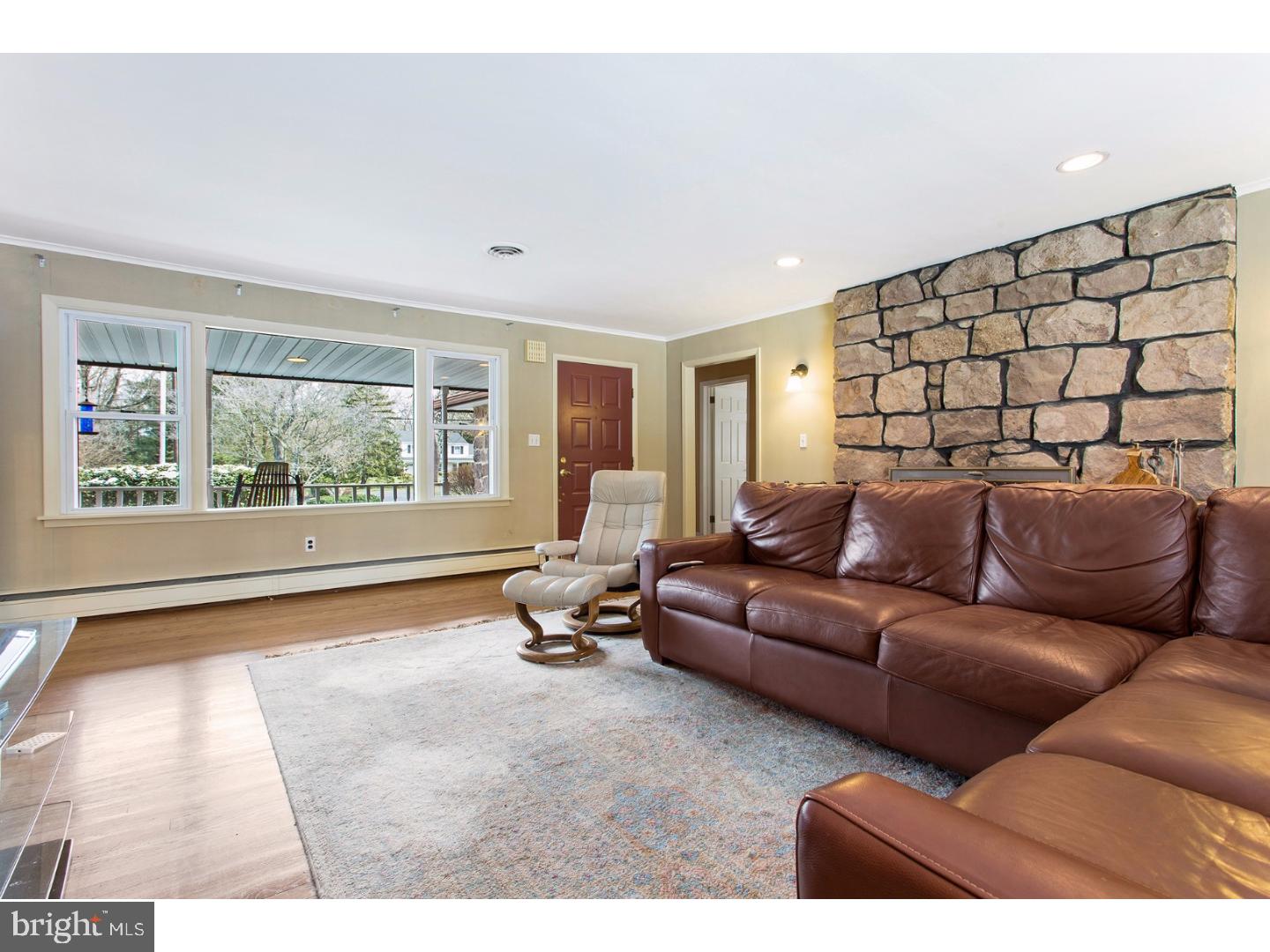 207 Oxmead Road Westampton, NJ 08060 - Photo 9 of 25 Gallery Image 9