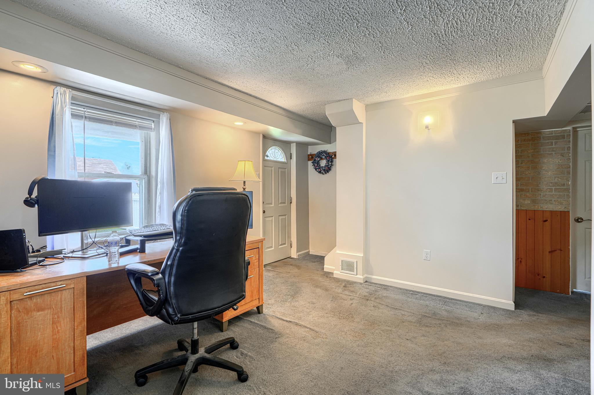 7813 Fairgreen Road Baltimore, MD 21222 - Photo 10 of 30