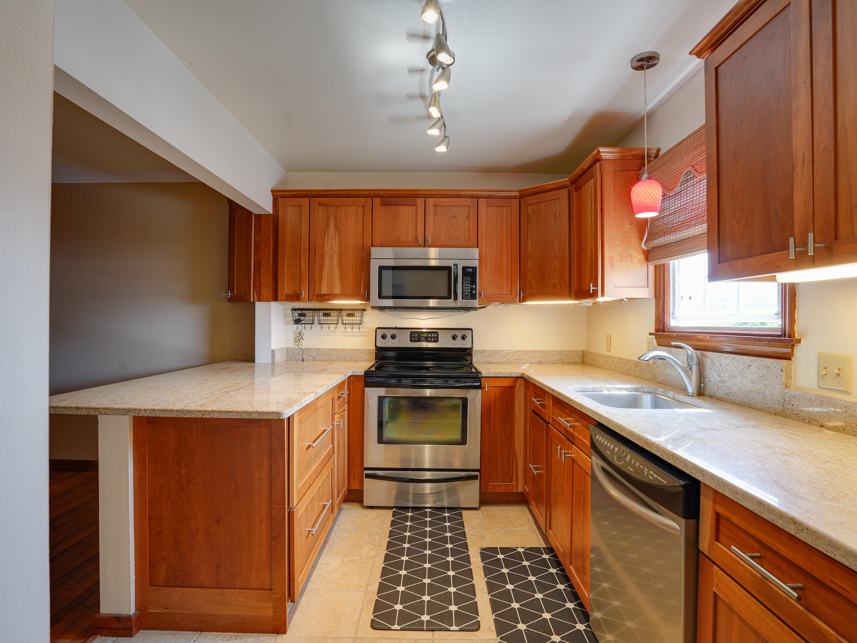 41 Set Point Plattsburgh, NY 12901 - Photo 19 of 54 Gallery Image 19