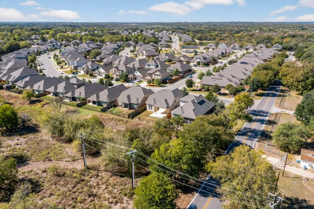 $474,900 | 12605 Iron Bridge Drive, Manchaca, TX 78652