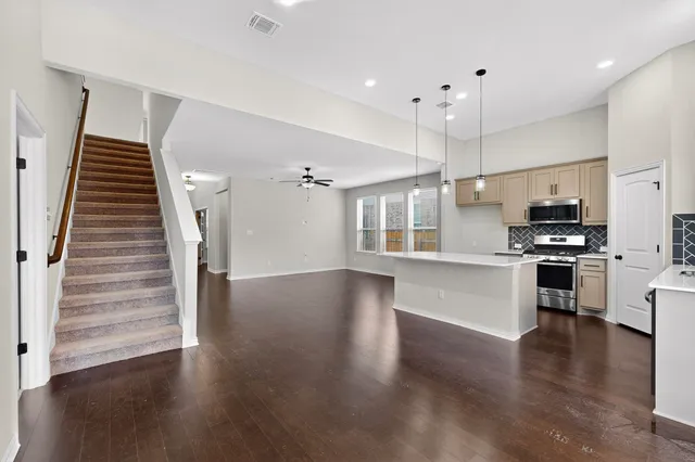 $474,900 | 12605 Iron Bridge Drive, Manchaca, TX 78652