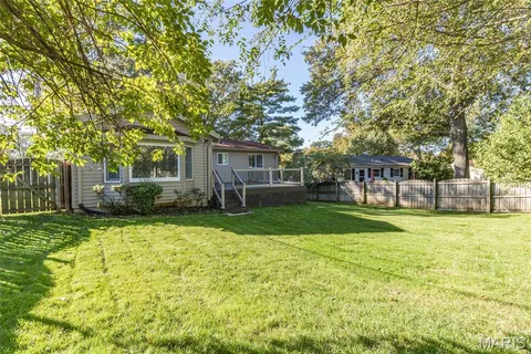 $3,695 | 123 Oakside Lane, St. Louis, MO 63122
