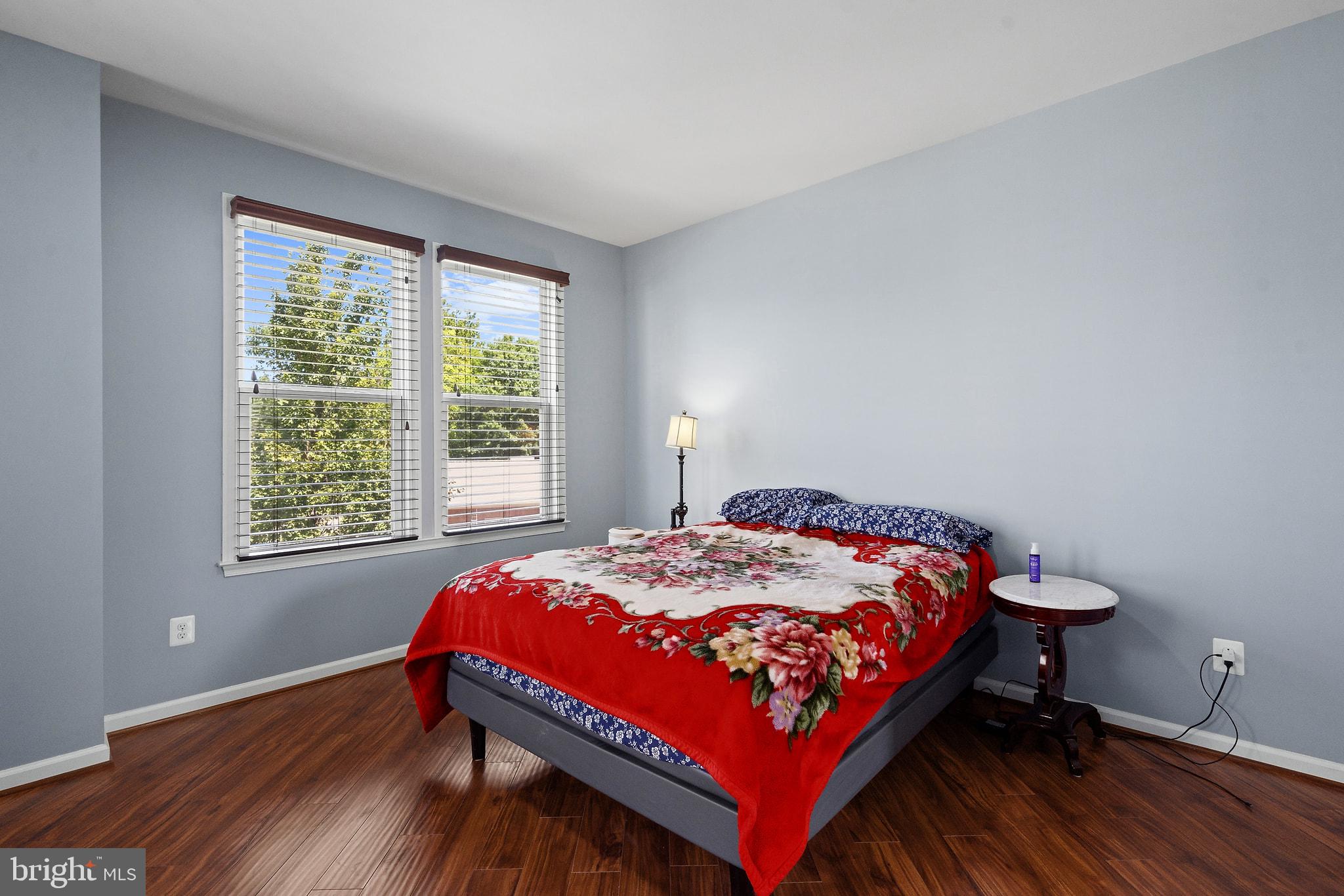 8925 Quarry Road Manassas, VA 20110 - Photo 27 of 63 Cozy retreat with natural light.
