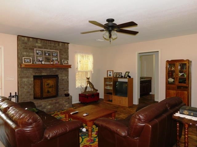 5840 Rockaway Creek Road Walnut Hill, FL 32568 - Photo 10 of 38