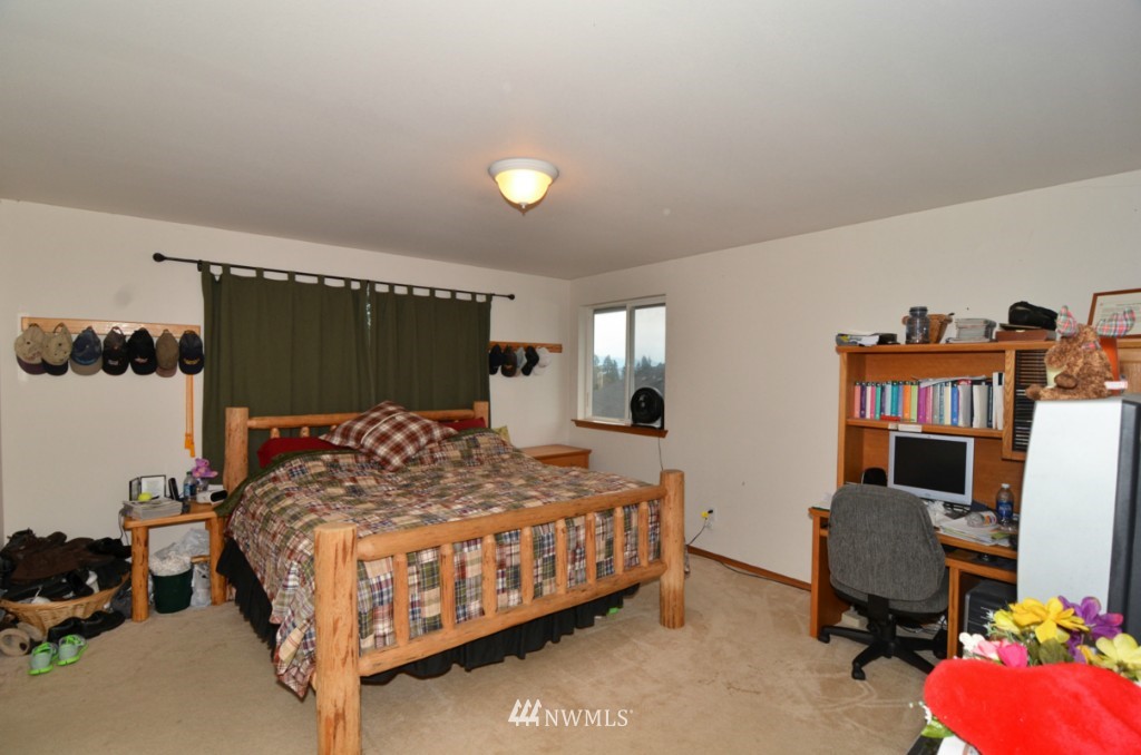 2407 Cedar Road Lake Stevens, WA 98258 - Photo 10 of 15