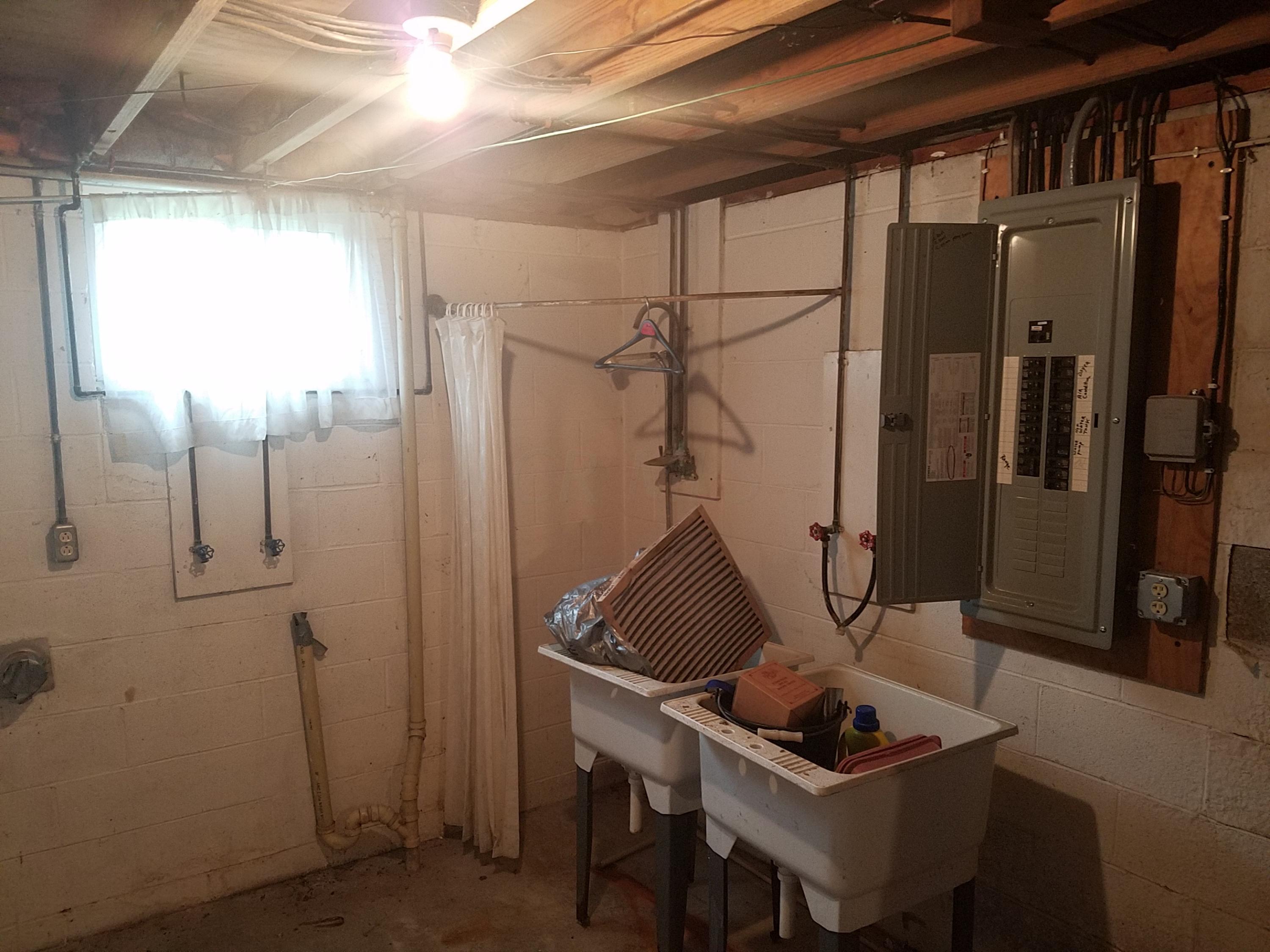 8120 Ridge Road Zanesville, OH 43701 - Photo 21 of 24