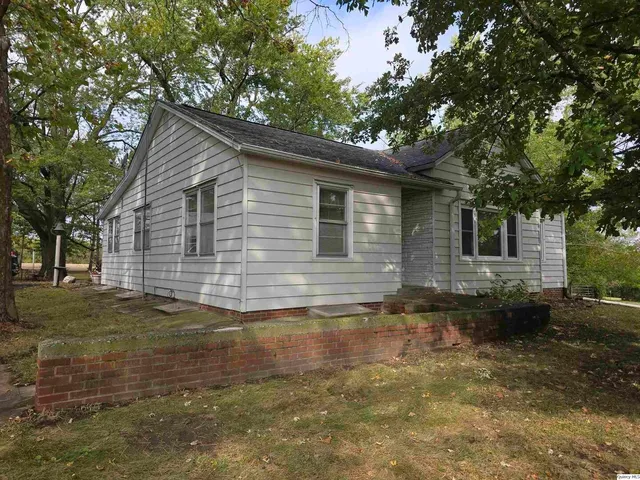 $175,000 | 1196 North Co Road 1000, Hamilton, IL 62341