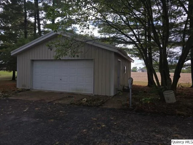 $175,000 | 1196 North Co Road 1000, Hamilton, IL 62341