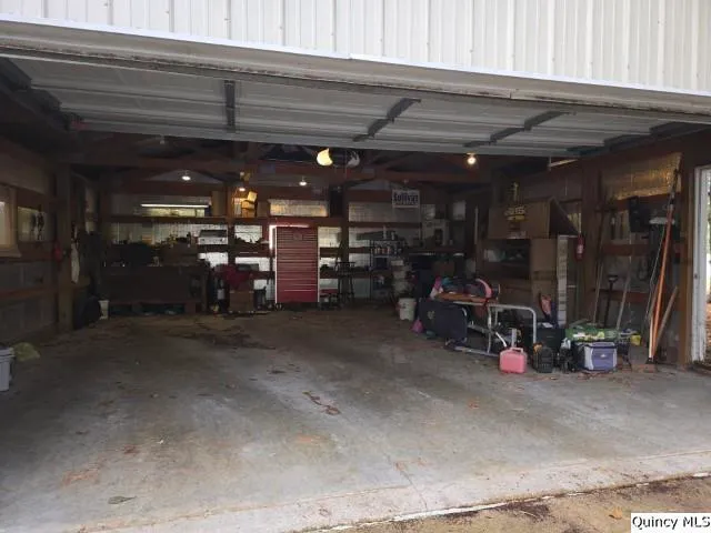 $175,000 | 1196 North Co Road 1000, Hamilton, IL 62341