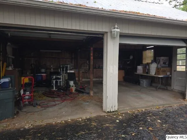 $175,000 | 1196 North Co Road 1000, Hamilton, IL 62341