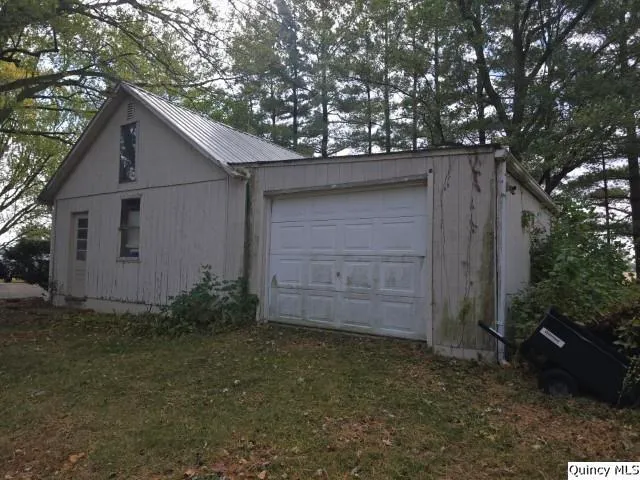 $175,000 | 1196 North Co Road 1000, Hamilton, IL 62341