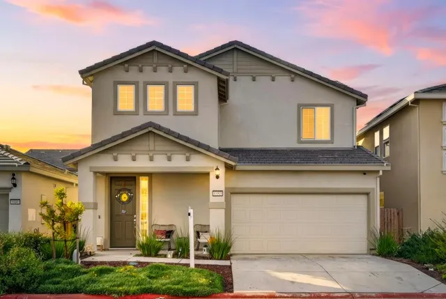 $582,000 | 9453 Del Seis Drive, Sacramento, CA 95829