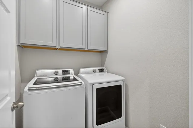 $582,000 | 9453 Del Seis Drive, Sacramento, CA 95829