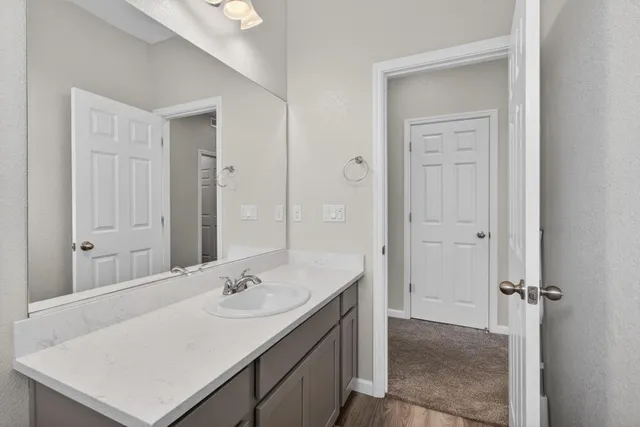 $582,000 | 9453 Del Seis Drive, Sacramento, CA 95829