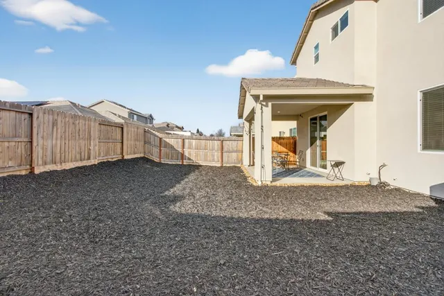 $582,000 | 9453 Del Seis Drive, Sacramento, CA 95829