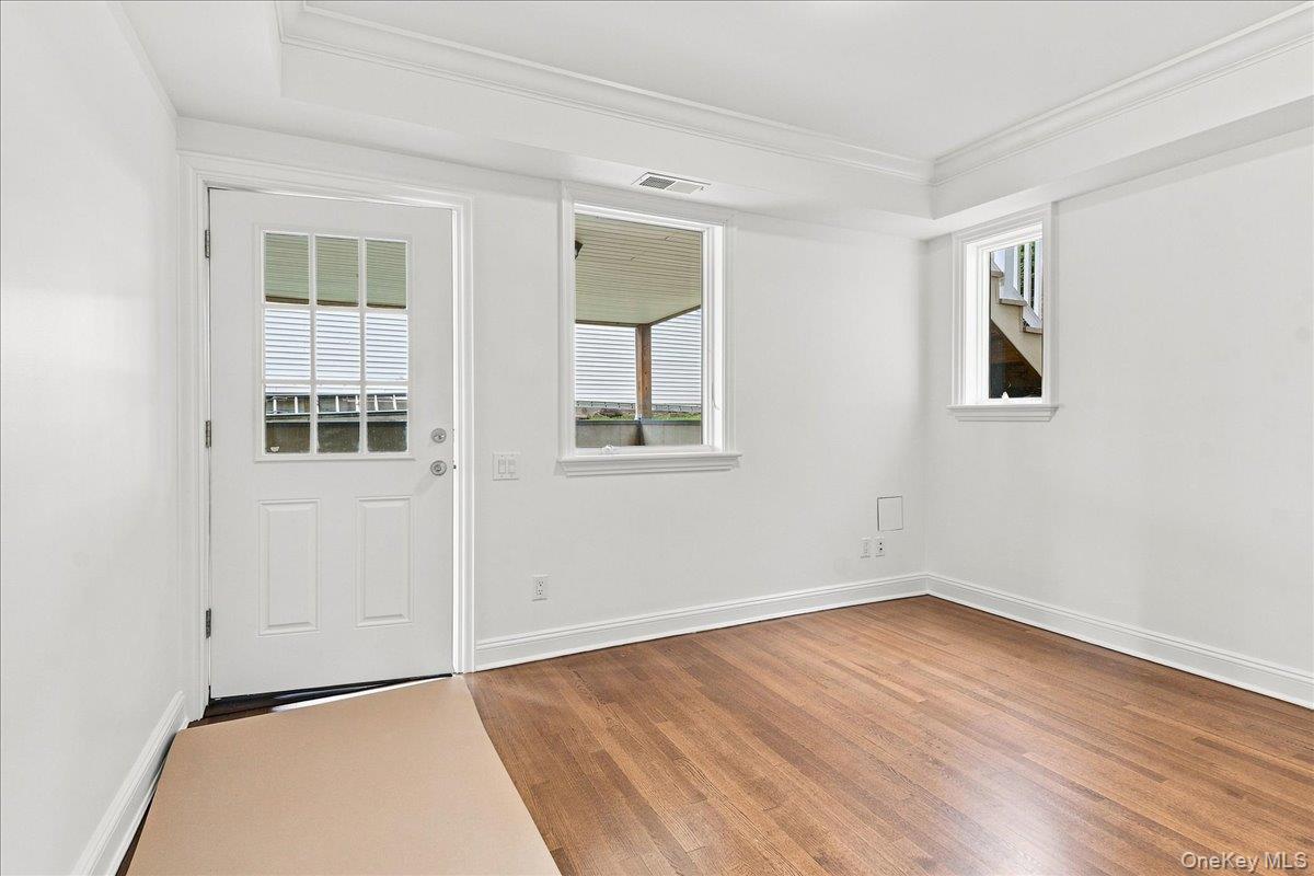 3533 Ropes Avenue Bronx, NY 10475 - Photo 9 of 15 Gallery Image 9
