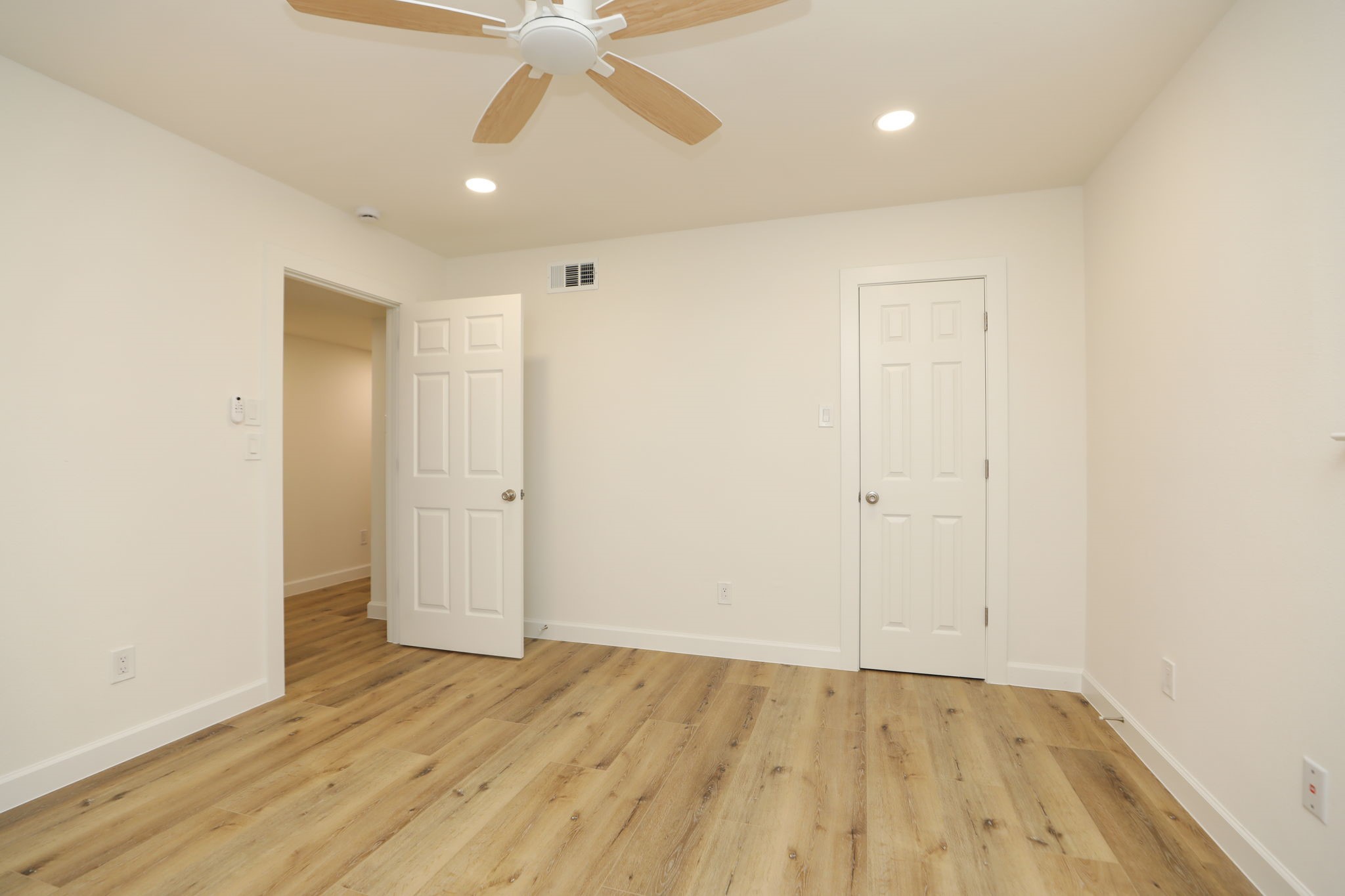 1115 Augusta Drive, Unit A2 Houston, TX 77057 - Photo 26 of 30
