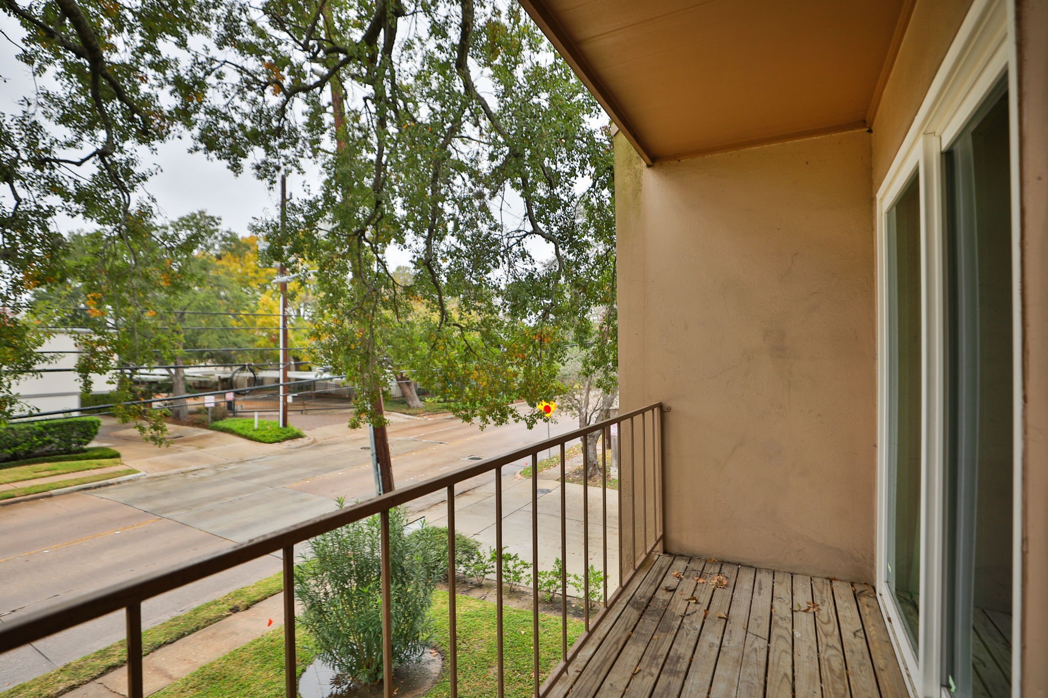 1115 Augusta Drive, Unit A2 Houston, TX 77057 - Photo 28 of 30